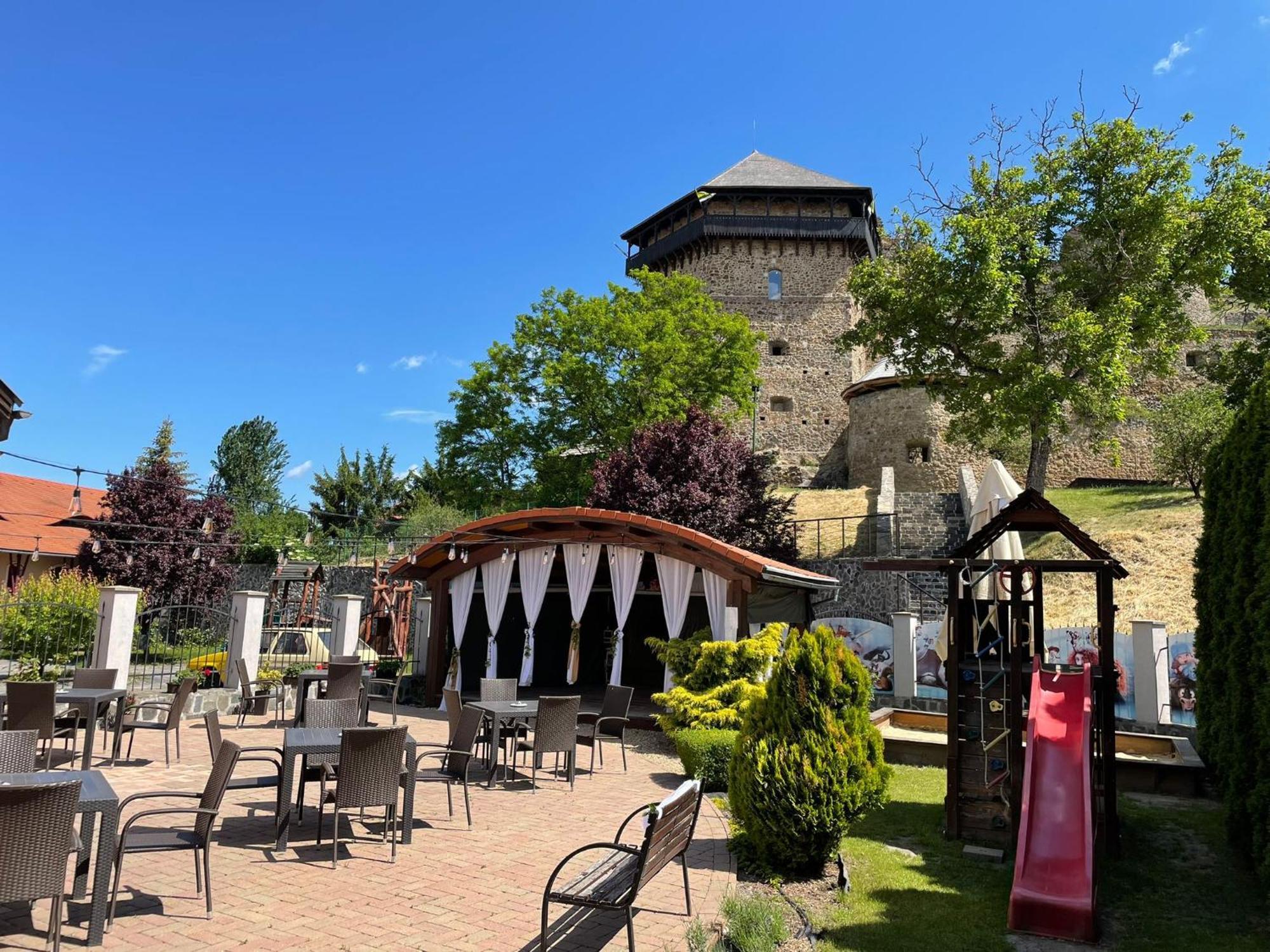 Penzion Bebek Filakovo Экстерьер фото